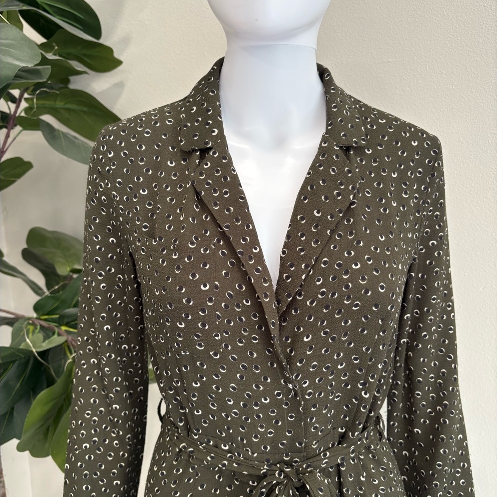 Nasty Gal Long Sleeve Collared Wide Leg Jumpsuit Size 8 Dot Patterned One Piece - Picture 4 of 13